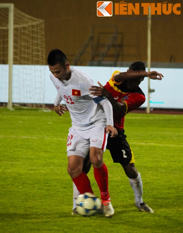 Danh bai U19 Dong Timor 4-1, U19 Viet Nam dan dau bang A-Hinh-11