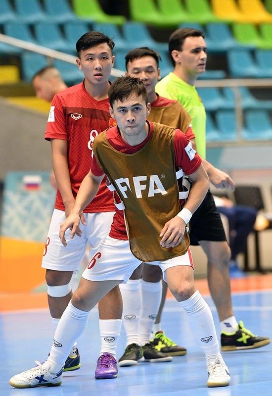 Tuyen thu Futsal Viet Nam gia tu su nghiep sau khi ve nuoc-Hinh-6