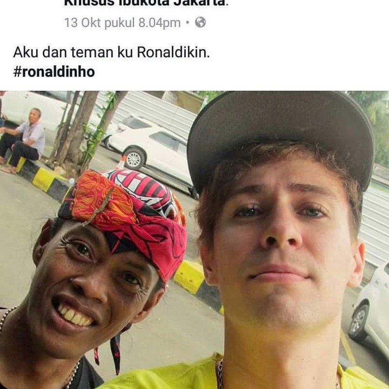 Bat ngo tim thay anh em that lac cua Ronaldinho o Indonesia-Hinh-10