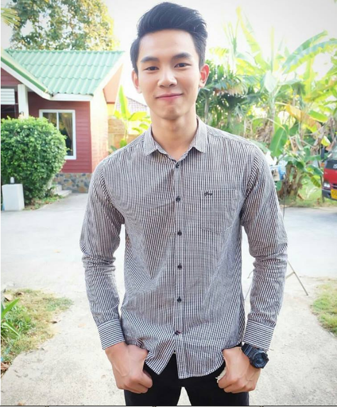 Nu sinh Thai “phat cuong” giao vien the chat cuc dep trai-Hinh-7