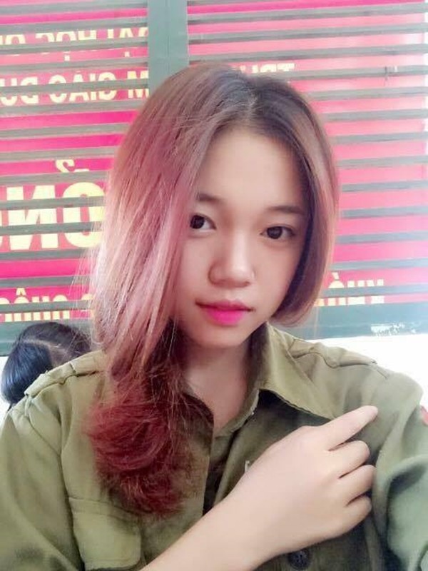 Guong mat moc cua co gai 9X noi tieng nho live stream-Hinh-3