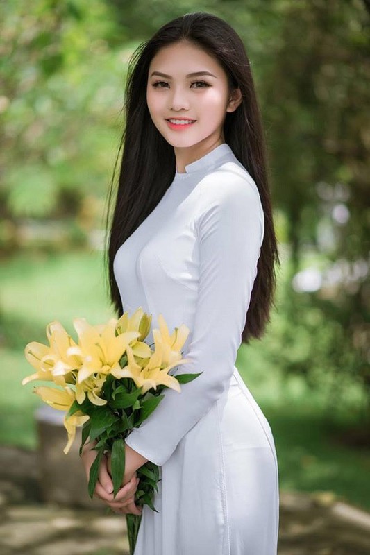 Nu sinh 10X Dong Nai khoe sac ben ao dai trang-Hinh-6