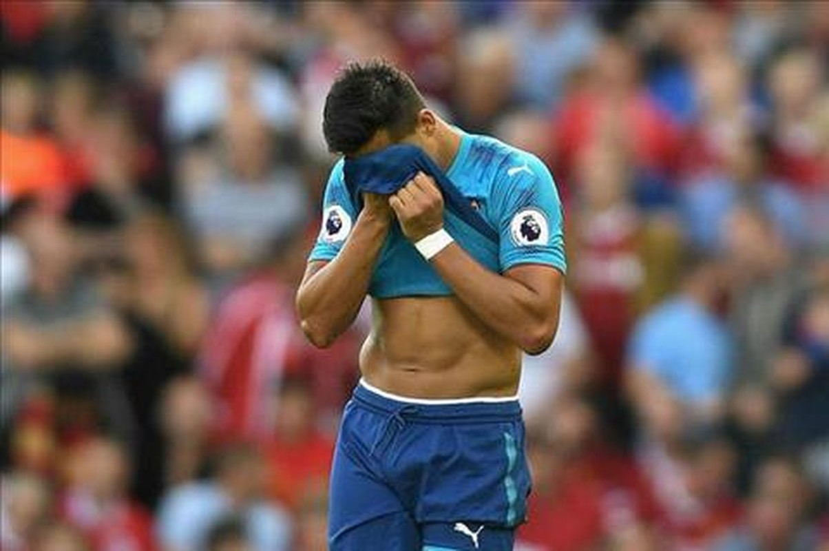 Chuyen nhuong bong da moi nhat: Sanchez khien Arsenal - Man City dau da