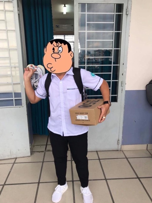 Dan mang thich thu voi trao luu khoe giay &quot;Nobita tim Xuka&quot;-Hinh-9