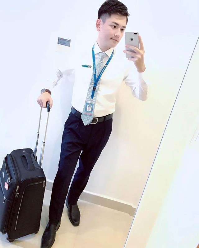 Hot boy Vietnam Airlines don tim dan mang Viet la ai?-Hinh-3