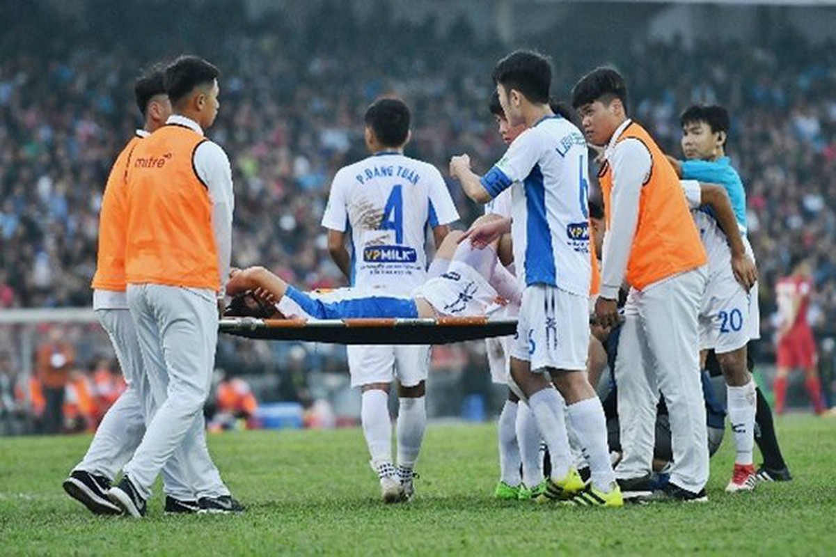 Dong nghiep noi gi khi Tuan Anh khong kip du AFF Cup 2018?-Hinh-2