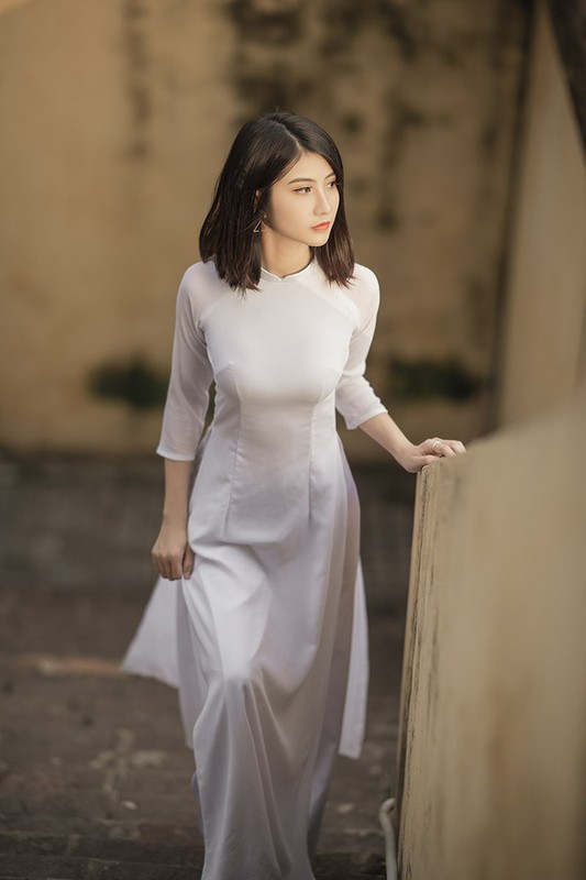 Nu sinh nganh thiet ke dep ngay ngat trong ta ao dai-Hinh-7