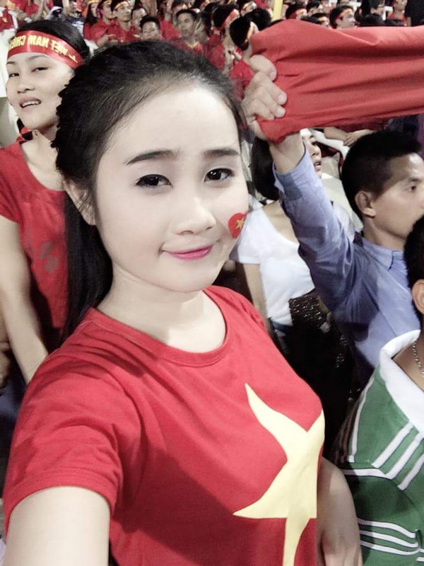 Vao ban ket AFF Cup 2018, tuyen thu Viet Nam khoe nguoi yeu cuc xinh-Hinh-8