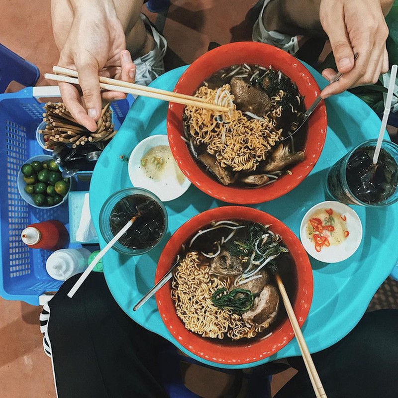 Den Ha Noi ngay dau nam nen an mon gi vua chat vua dung vi?-Hinh-6