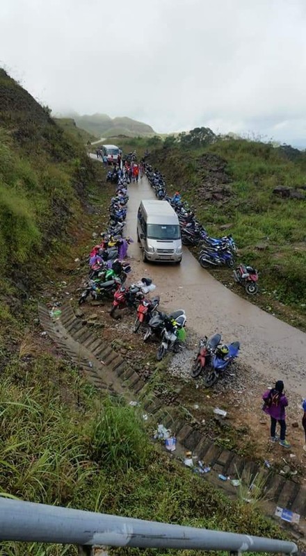 Dan mang bat binh canh dan phuot xa rac bua bai dip nghi le-Hinh-7