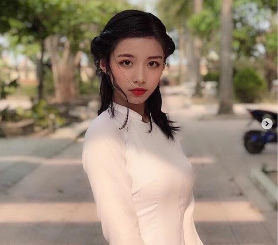 Lieu dan hot girl 2k1 duoc diem may mon Van thi THPT QG 2019?-Hinh-7