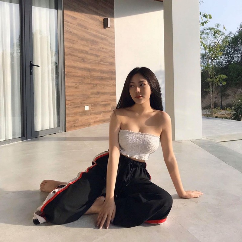 Hot girl Viet mac ao dai dep nhat, dan mang goi ten co gai 2K2-Hinh-9