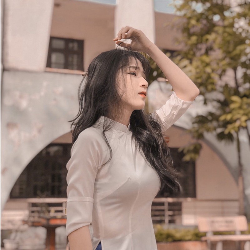 Quay toan clip trieu view, hot girl Tiktok thu nhap rung rinh