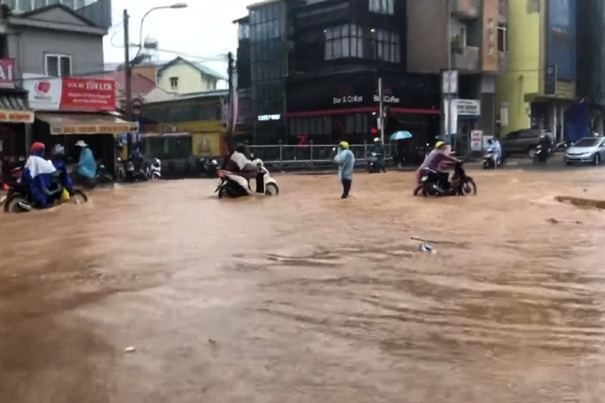 Menh mong bien nuoc, dan mang khong khoi lo lang cho Da Lat-Hinh-8