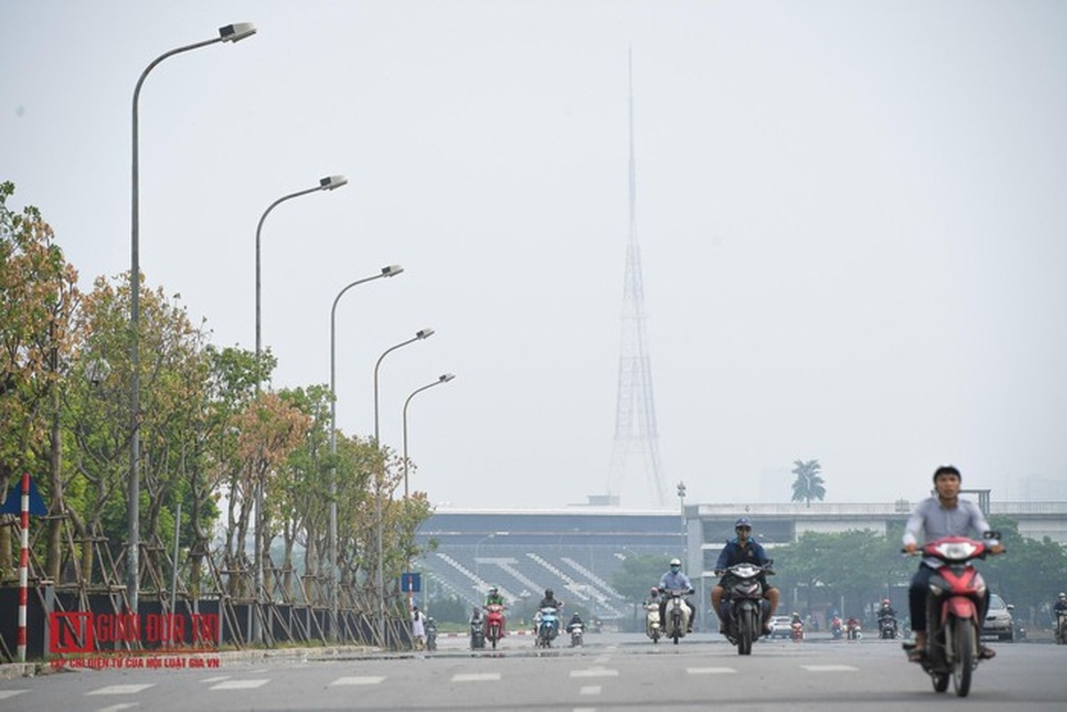 Ha Noi: Khong khi o nhiem nghiem trong, bui min trang xoa giua mua he-Hinh-2