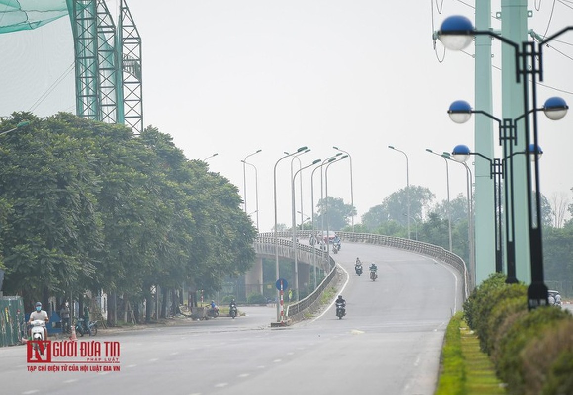 Ha Noi: Khong khi o nhiem nghiem trong, bui min trang xoa giua mua he-Hinh-8