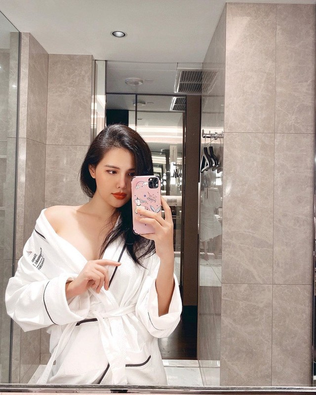 Dan hot girl Instagram Viet bat mi nguon goc nickname day thu vi-Hinh-12