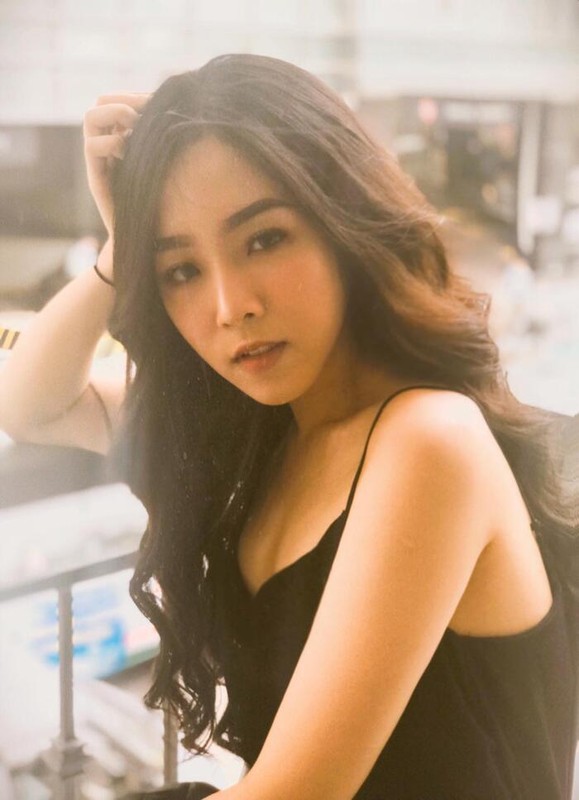 Nen duyen qua mang, cap doi khien CDM thich thu voi chuyen tinh-Hinh-12