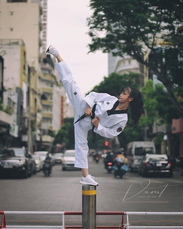 Khoe biet tai xoac chan thuong thua, hot girl Taekwondo Viet gay sot-Hinh-4
