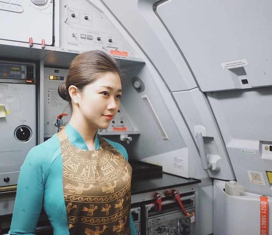 Bi hoi chuyen lay chong, nu tiep vien Vietnam Airlines tra loi cuc kheo-Hinh-12
