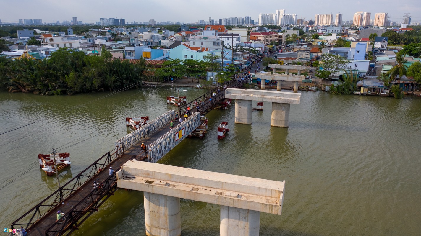 Hien trang “cay cau lan dan” o TP.HCM-Hinh-2