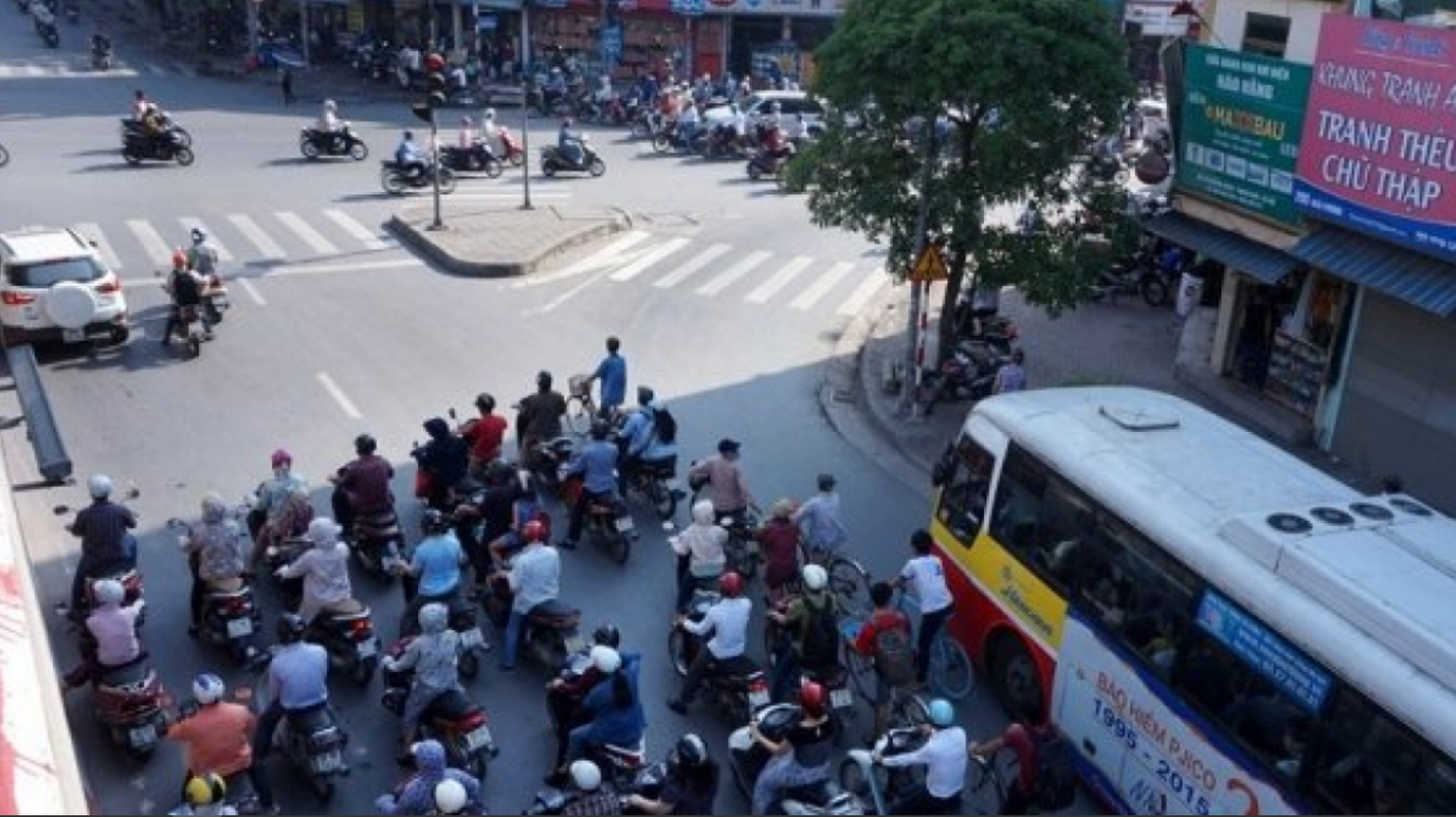 Ha Noi nang nong dinh diem, netizen khoi lai 