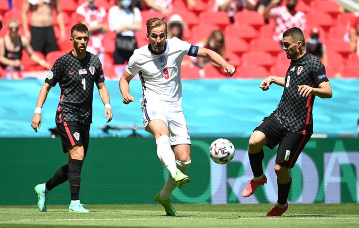Sterling ghi ban, doi tuyen Anh danh bai Croatia ngay ra quan EURO 2020-Hinh-2