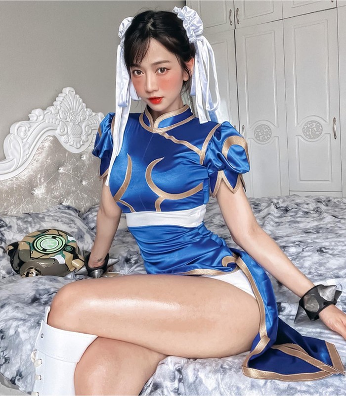 Le Bong khoe anh cosplay, dan mang don doan dan than lang game-Hinh-5