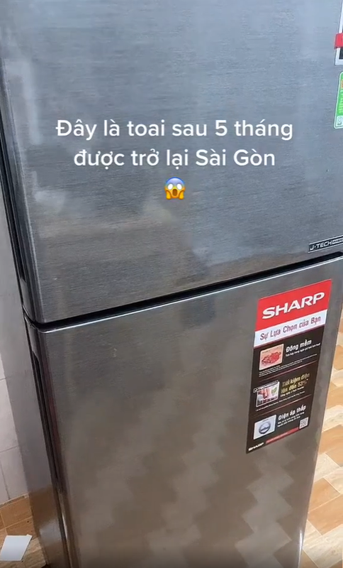 5 thang tro lai Sai Gon, chu nhan mo tu lanh va khoc thet