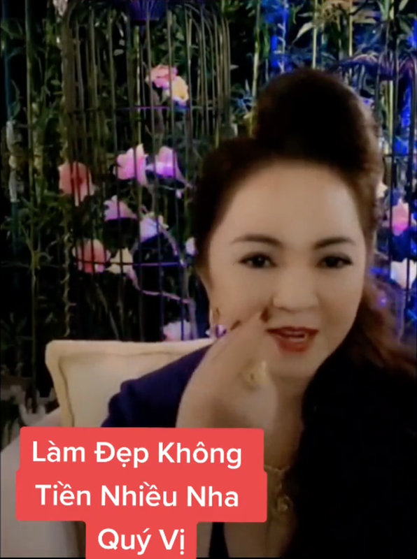 Ba Phuong Hang bong hoa beauty blogger, netizen to mo tham khao-Hinh-4