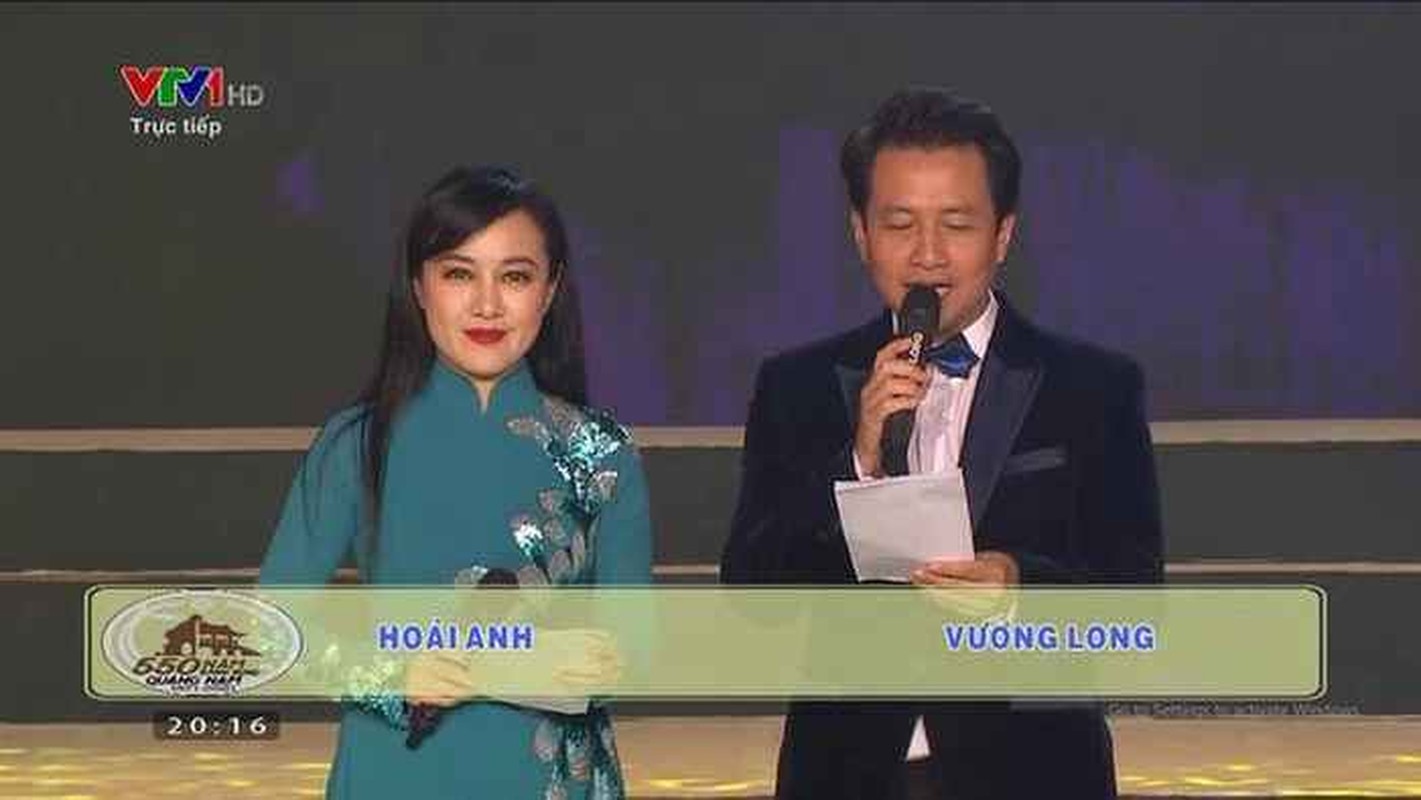 BTV Hoai Anh lo hinh anh dau tien trong cuong vi moi-Hinh-4