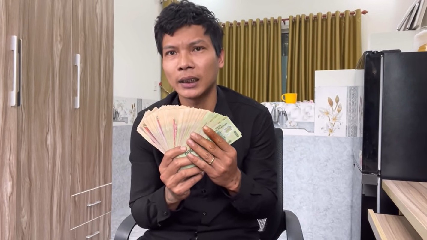 Loc Fuho lam tu thien du viec xay nha gay tranh cai lon-Hinh-4