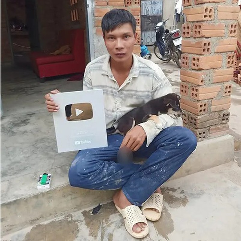 Loc Fuho lam tu thien du viec xay nha gay tranh cai lon-Hinh-7