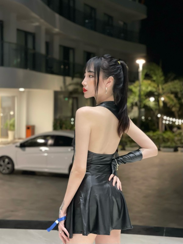 Danh tinh nu streamer to sep ga tinh, an chan tien nhan vien-Hinh-10