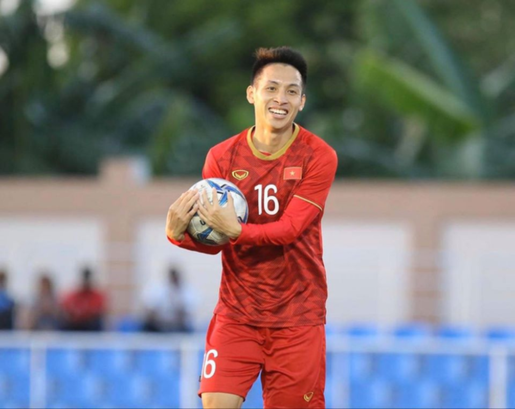 Soi danh sach dan cau thu dang xem bong da nam SEA Games 31-Hinh-12