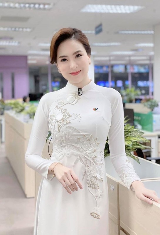 Soi cuoc song hau lay chong cua dan BTV truyen hinh xinh dep-Hinh-5