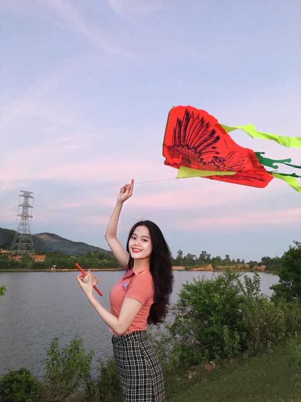Coi bo dong phuc, nu tiep vien hang khong thi Miss Grand Vietnam 2022-Hinh-8