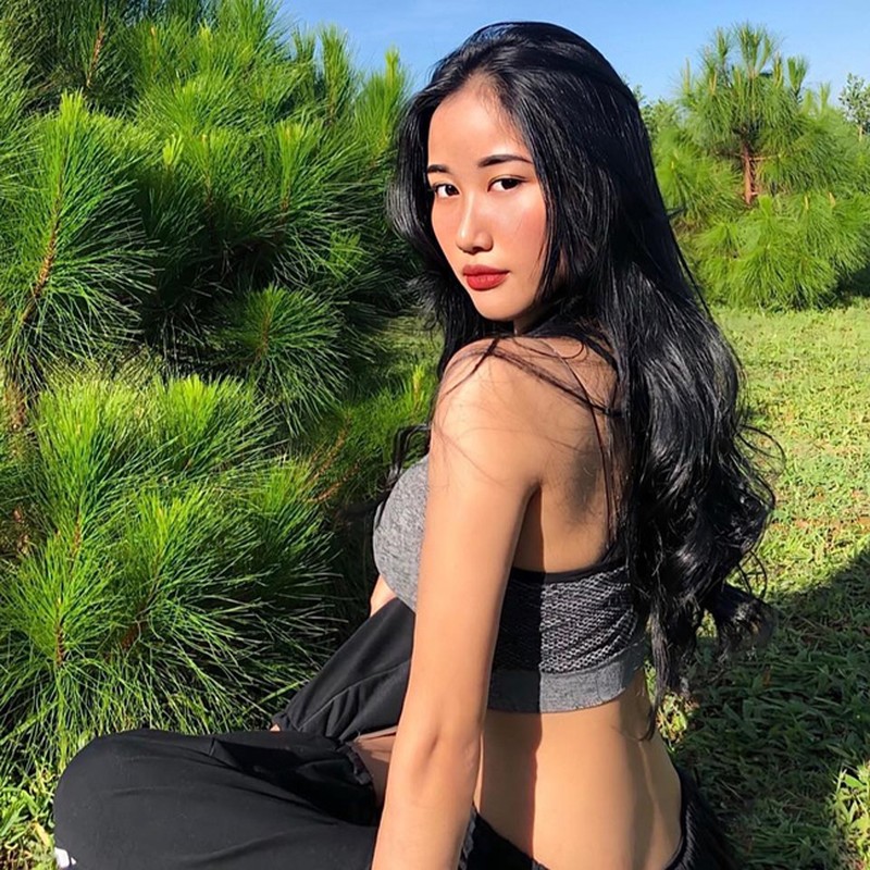 Ven ao khoe vong eo, gai xinh Dak Lak khien netizen xao xuyen-Hinh-3