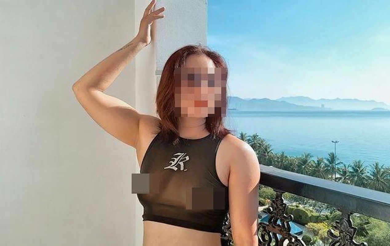 Nguoi phu nu tha rong vong 1 lai gay soc khi di khap chon-Hinh-2