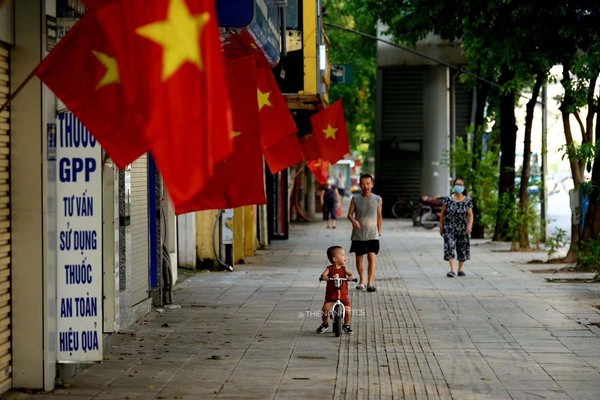 Co mot Ha Noi binh yen trong ngay Le Quoc khanh 2/9-Hinh-23