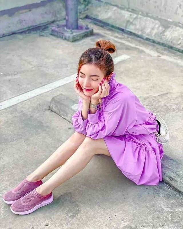 Netizen choang vang voi vo boc hao nhoang cua YouTuber lua dao Thai Lan-Hinh-7