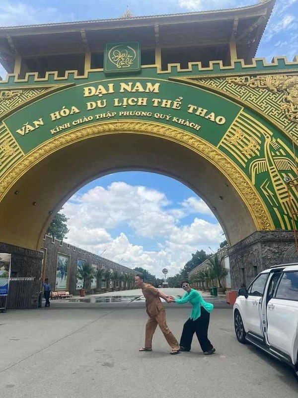 Trang Khan tao dang o khu du lich Dai Nam gay tranh cai-Hinh-2