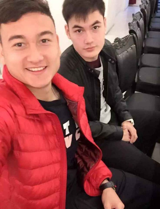 Yen Xuan va em trai Dang Van Lam lo anh chung thang may-Hinh-9