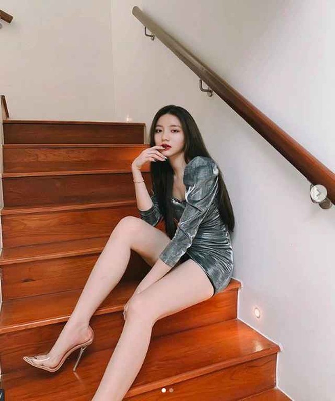 Hot girl Gen Z duoc khen chi can cuoi khien nguoi ta xieu long-Hinh-8