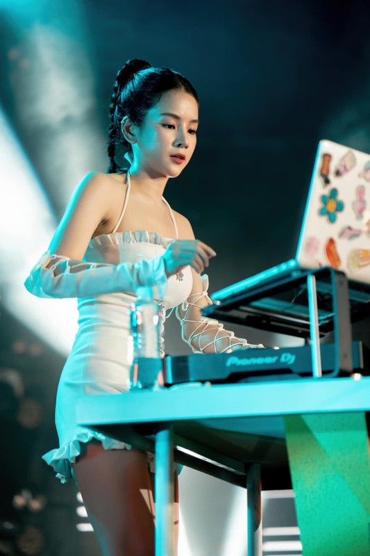 DJ Mie tiet lo su that ve goc khuat nghe nghiep-Hinh-3