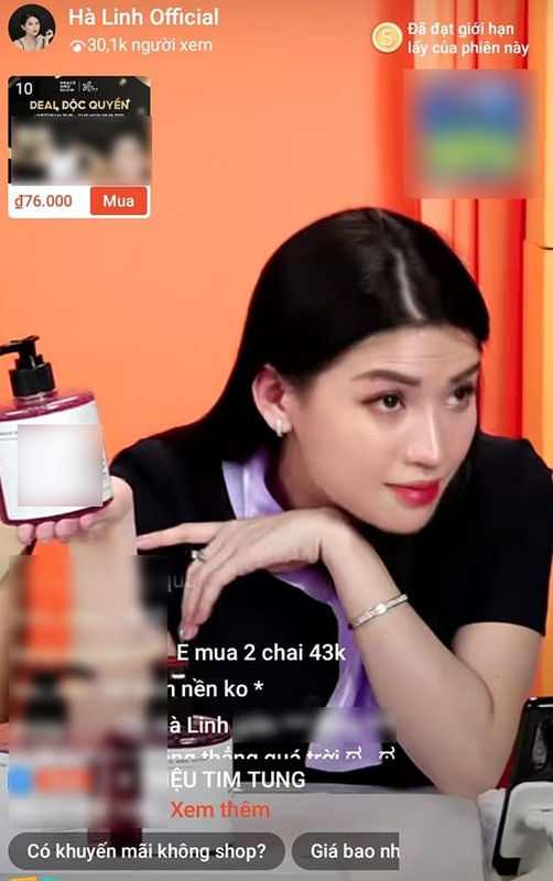 Tro lai “mat tran“ livestream, Vo Ha Linh nhan phan ung cua dan mang-Hinh-2