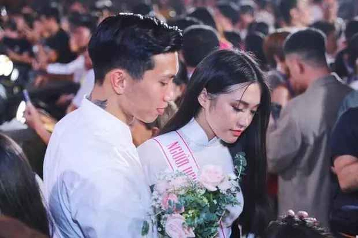 Chuyen tinh 3 nam ngot ngao cua Doan Van Hau va ban gai-Hinh-3