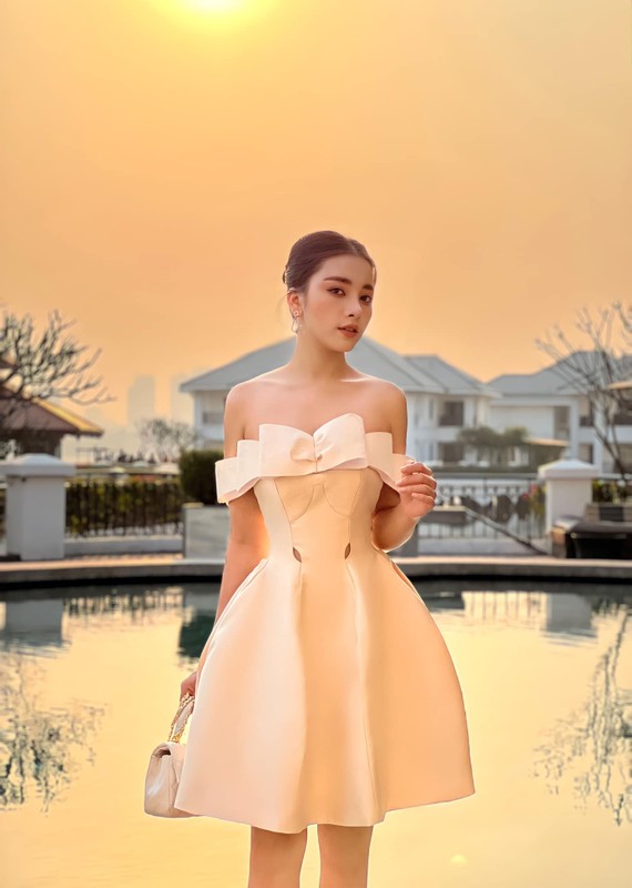 Gai xinh Meily Mia tung gay sot khi dien ao dai gio ra sao?-Hinh-8