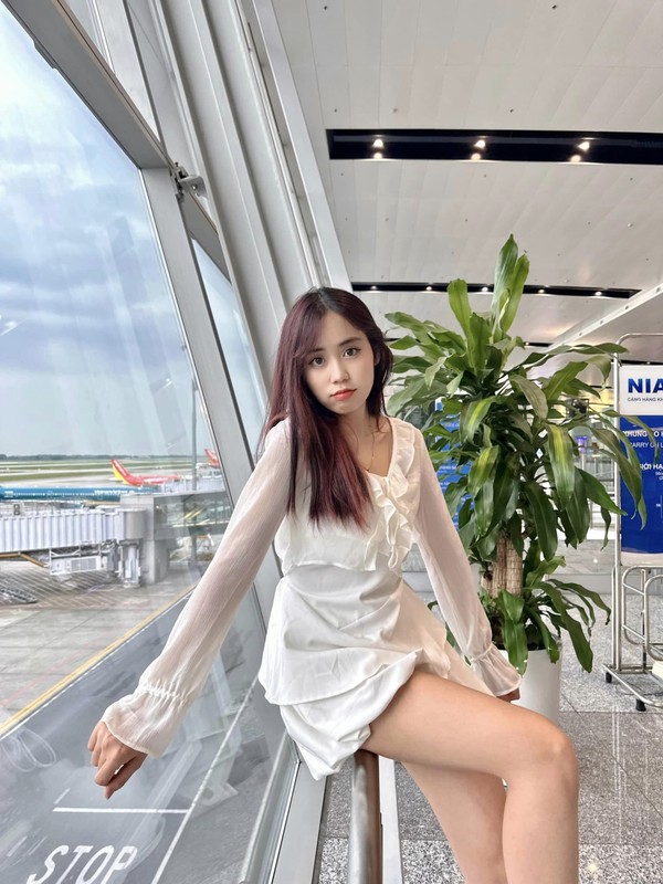 Qua me Viet Nam, hot girl Lao tu bo nhieu hoc bong du hoc-Hinh-2