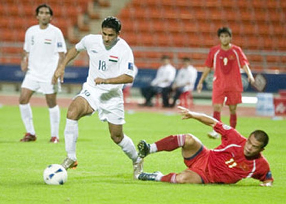 Tuyen Viet Nam dau Iraq: Lich su chong lai 